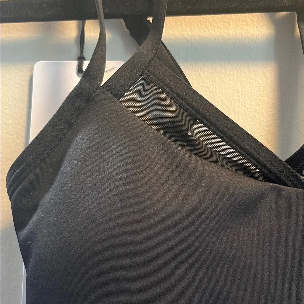 ALO Yoga Black Strappy Racerback Crop Sports Bra